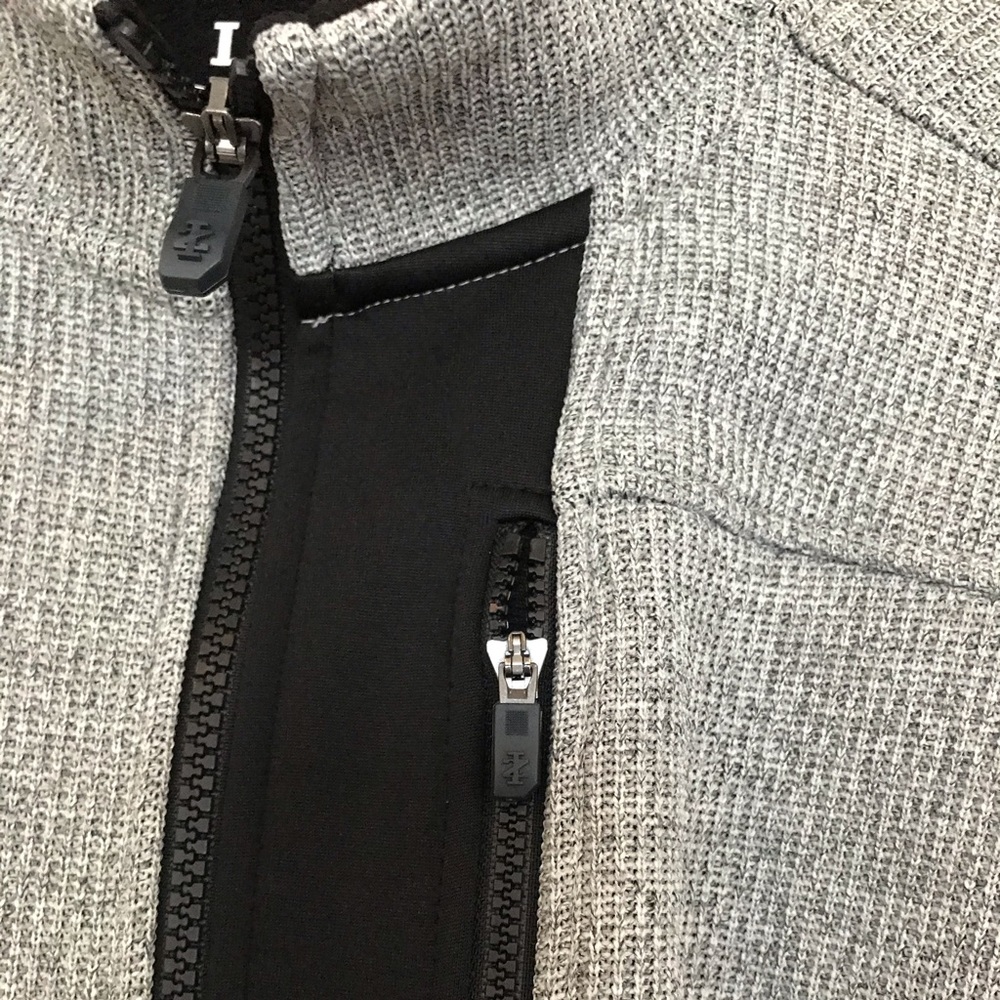 IZOD jacket - Picture 2 of 6